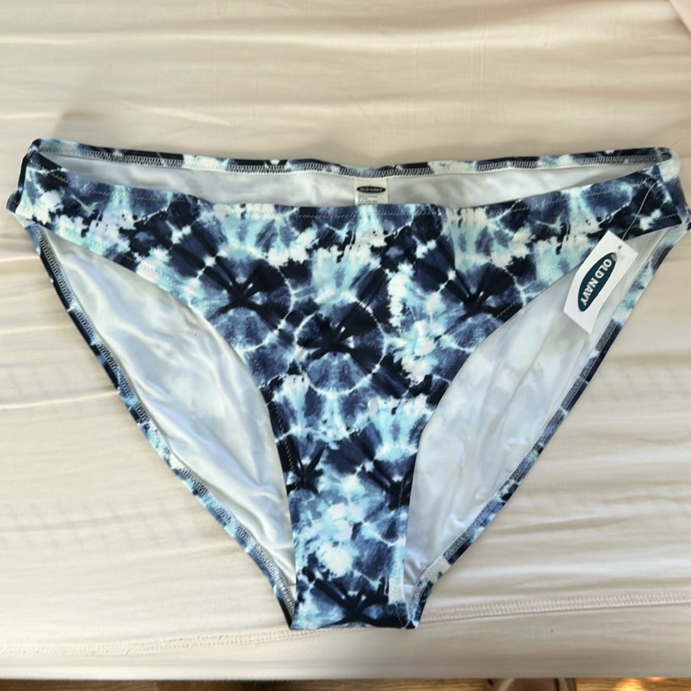Old NAVY bikini bottoms XL. NWT